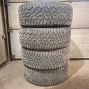 225/55R17 101T XL Continental IceContact 2 Käytetty nastarengas 5-6,5mm DOT-16