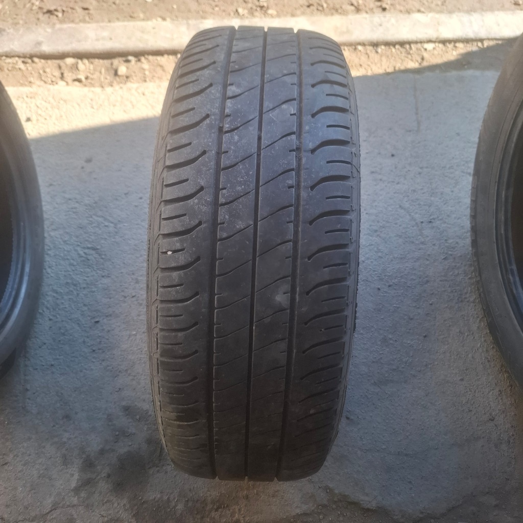 195/60R15 88V Dunlop SP Sport 200E Käytetty kesärengas 5,5mm DOT-06