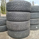 235/65R17 108T XL Continental IceContact 2 Käytetty nastarengas 5-5,5mm DOT-15 ja -20
