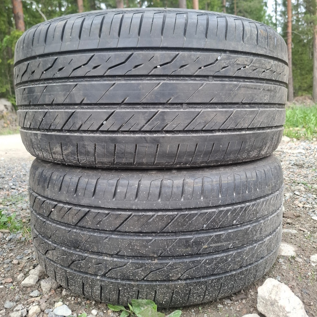255/40R18 99W Landsail LS588 UHP Käytetty kesärengas 5mm DOT-17