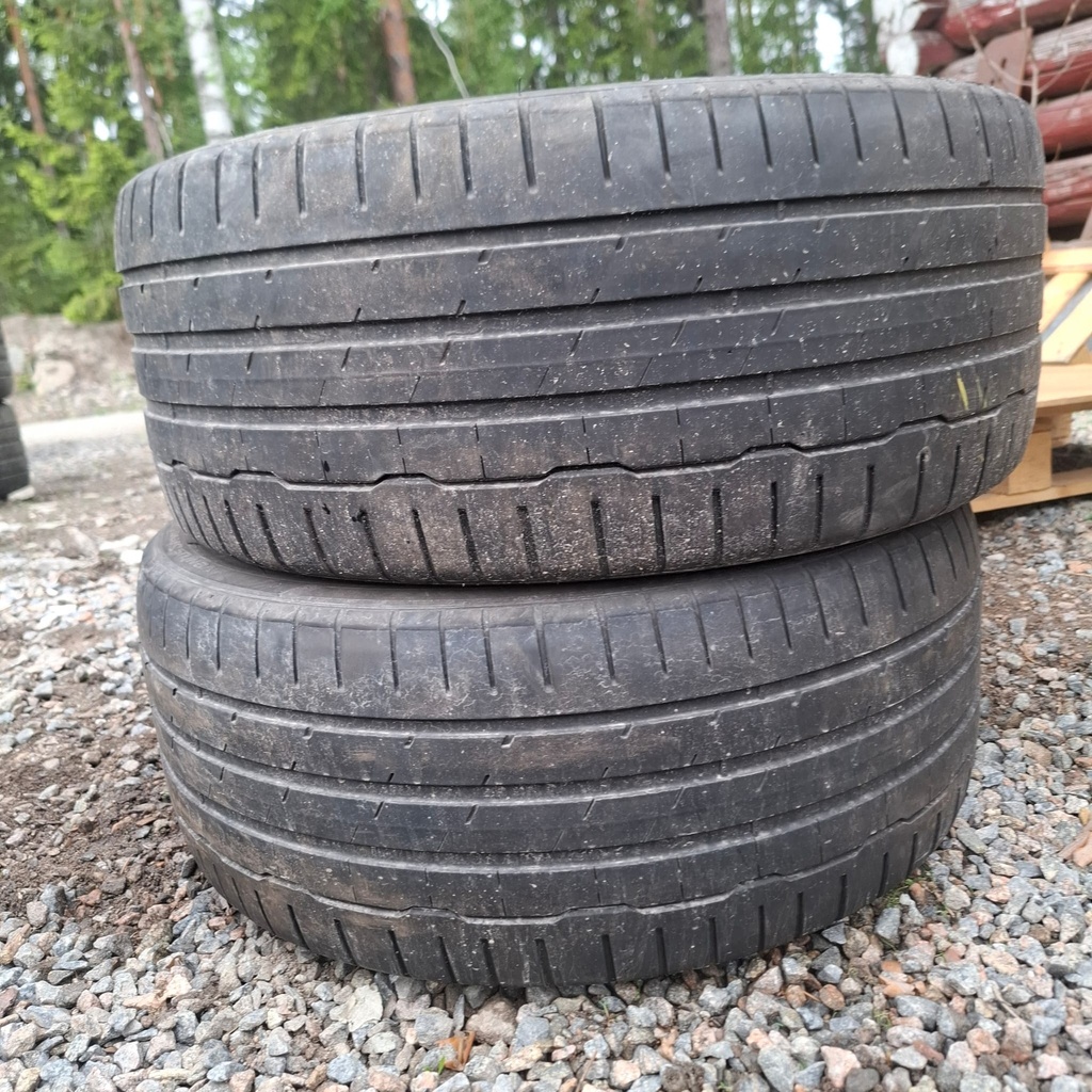 235/40ZR18 95Y Hankook Ventus S1 EVO 3 Käytetty kesärengas 4mm DOT-18