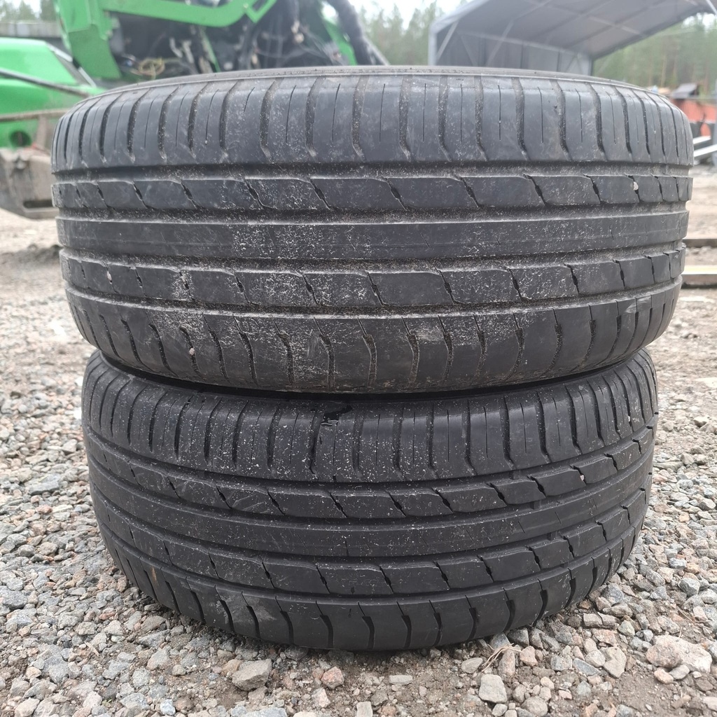 215/55R16 97W XL Nokian Hakka Blue Käytetty kesärengas 4,5-5mm DOT-15