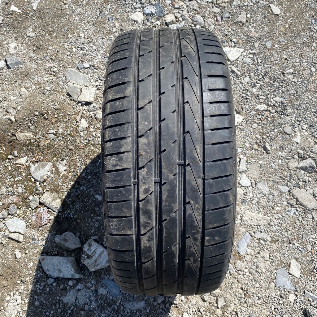 245/45R18 96Y Hankook Ventus S1 evo 2 Käytetty kesärengas 6mm DOT-15
