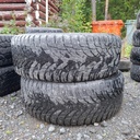 265/65R17 Nokian Tyres Hakkapelliitta 9 SUV Käytetty nastarengas 6-7mm DOT-20