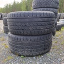 255/40R19 100V XL Rotalla Ice-Plus s210 Käytetty kitkarengas 6-7mm DOT-19