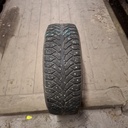 195/65R15 95T XL Nokian Hakkapeliitta 4 Käytetty nastarengas 5,5mm DOT-04