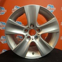 Käytetty BMW Style 327 vannesarja 5x120 ET30 KR72,6 8x17"