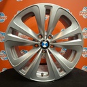 Käytetty BMW Style 234 Spoke vannesarja 5x120 ET30 KR72,6 8x18"