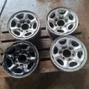 Käytetty Peltivanne 6x139,7 ET24 KR100 7x15"