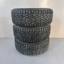 225/55R17 97T Pirelli PZero Käytetty nastarengas Ajamaton DOT-15