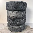 225/55R17 101T Kumho WinterCraft Ice WI32 Käytetty nastarengas 7-7,5mm DOT-23
